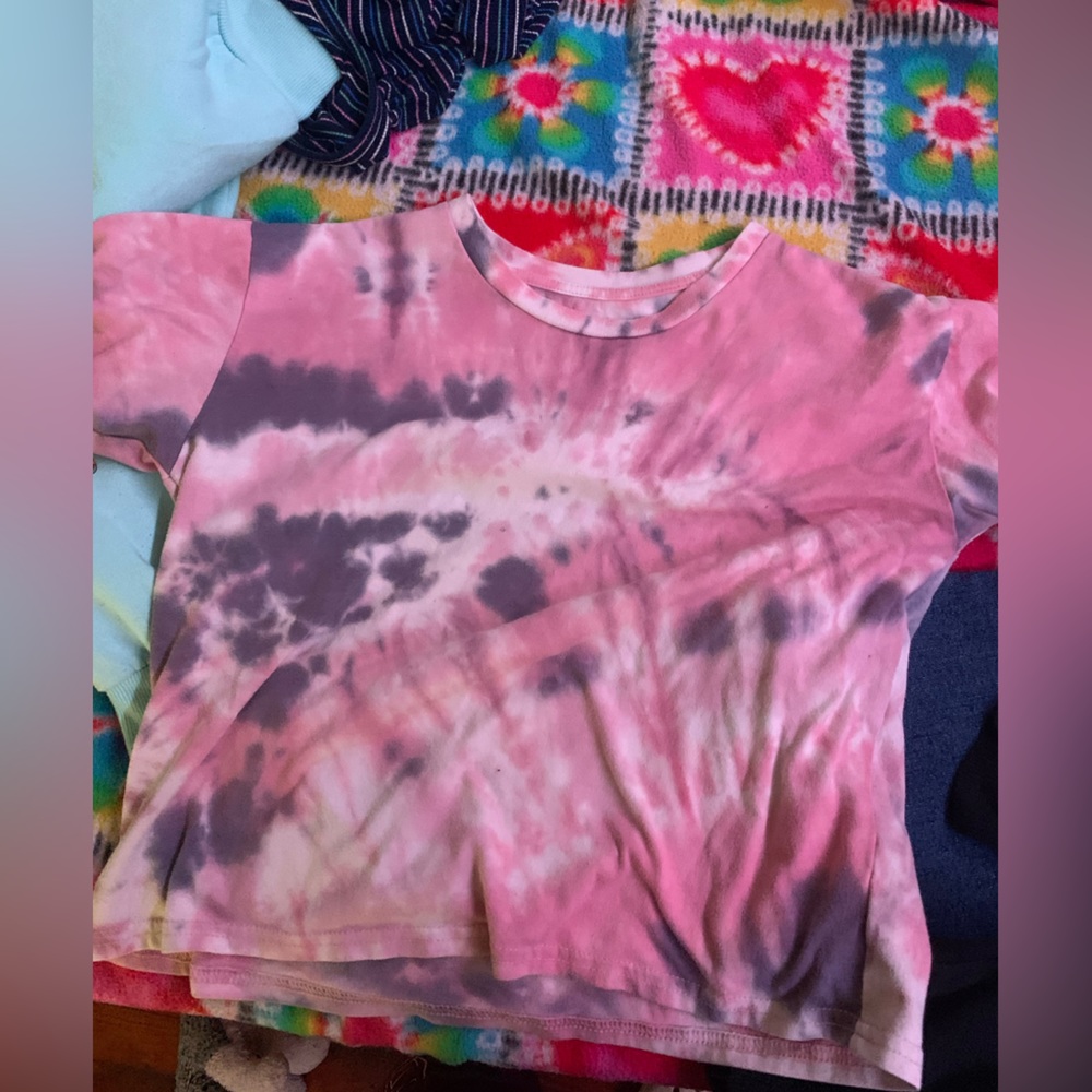 Cropped tee